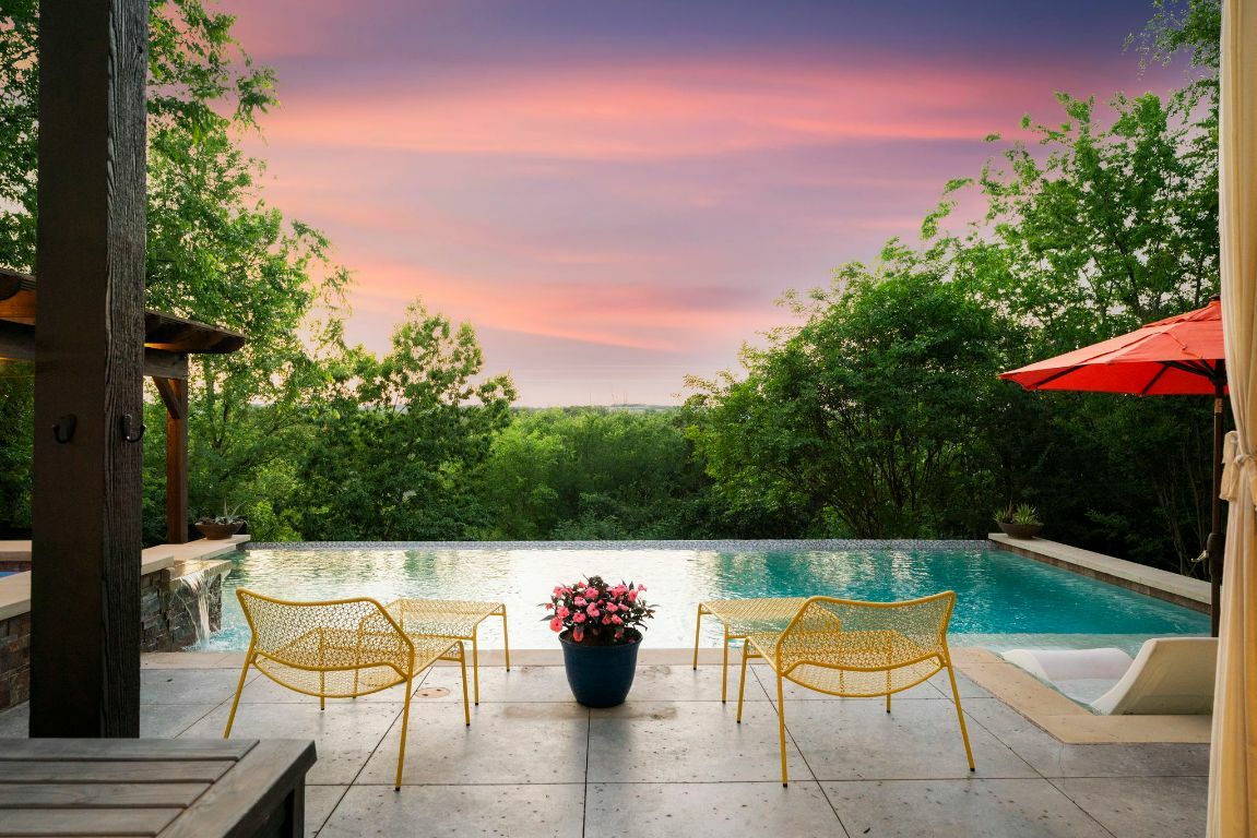 2004 Westridge Drive  Austin TX 78704 photo