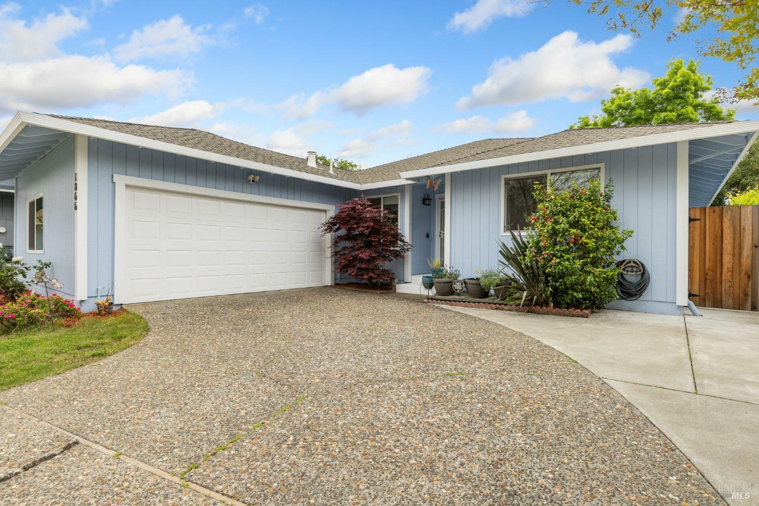 Property Photo: 1866 Tonja Way CA 95401