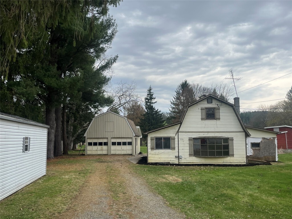 372 W River Road  Nichols NY 13812 photo