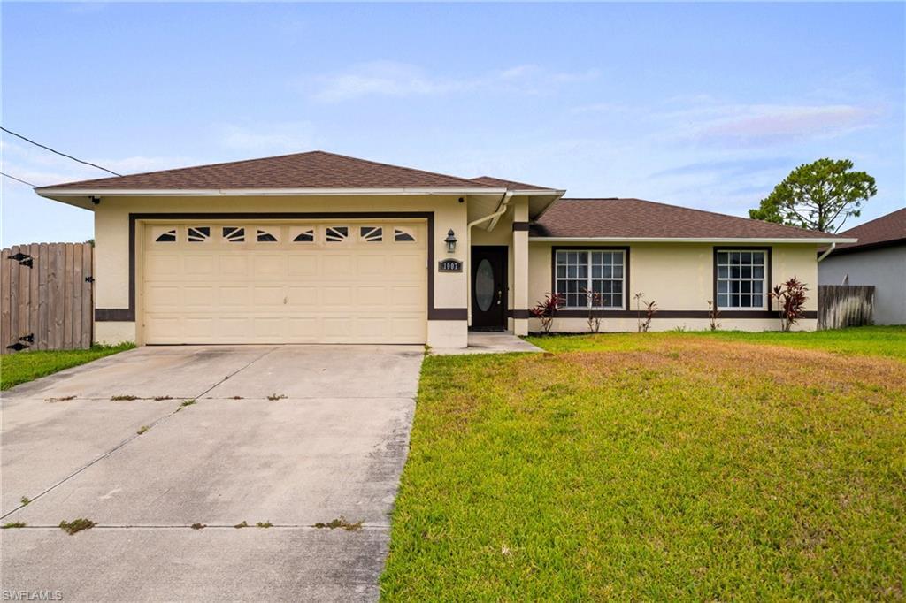 Property Photo:  1007 Allman Ave  FL 33971 