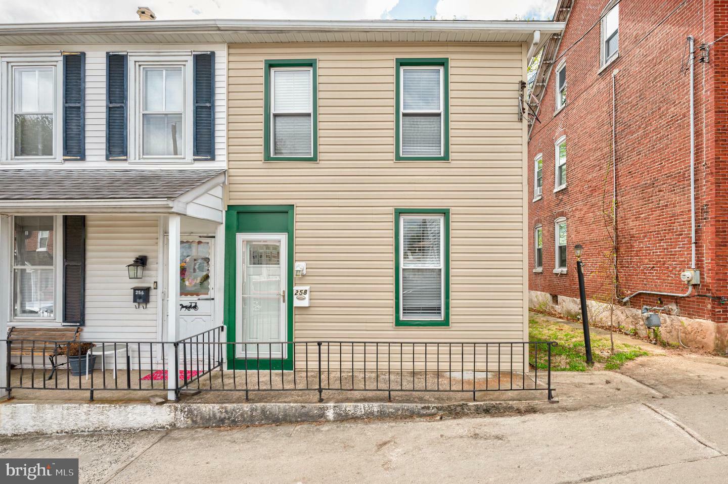 Property Photo: 258 Chestnut Street PA 19475