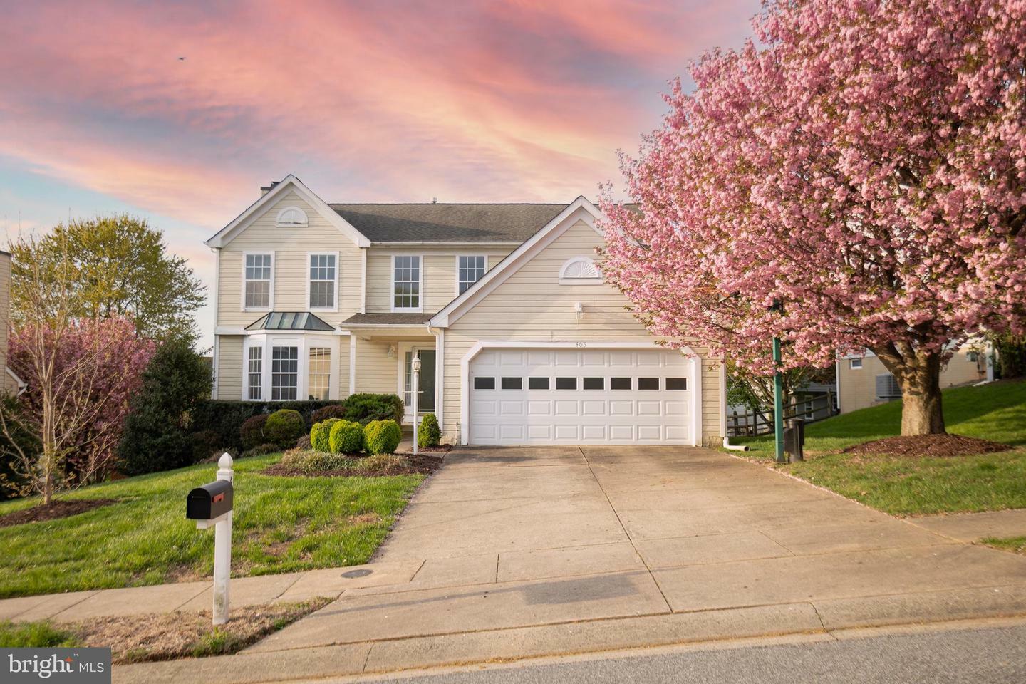 Property Photo:  405 Golden Oaks Court  MD 21015 