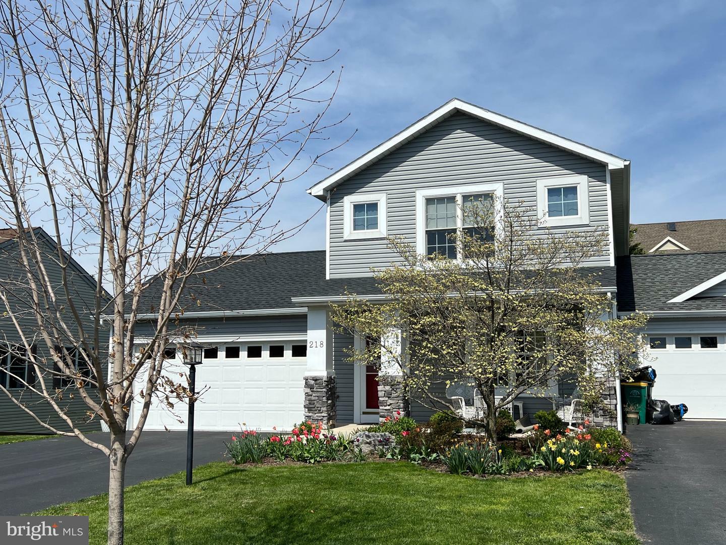 Property Photo: 218 Lantern Lane PA 17201