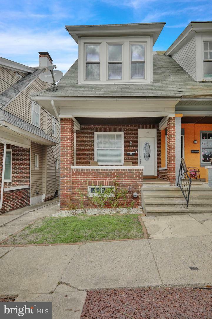 53 Crestmont Street  Reading PA 19611 photo