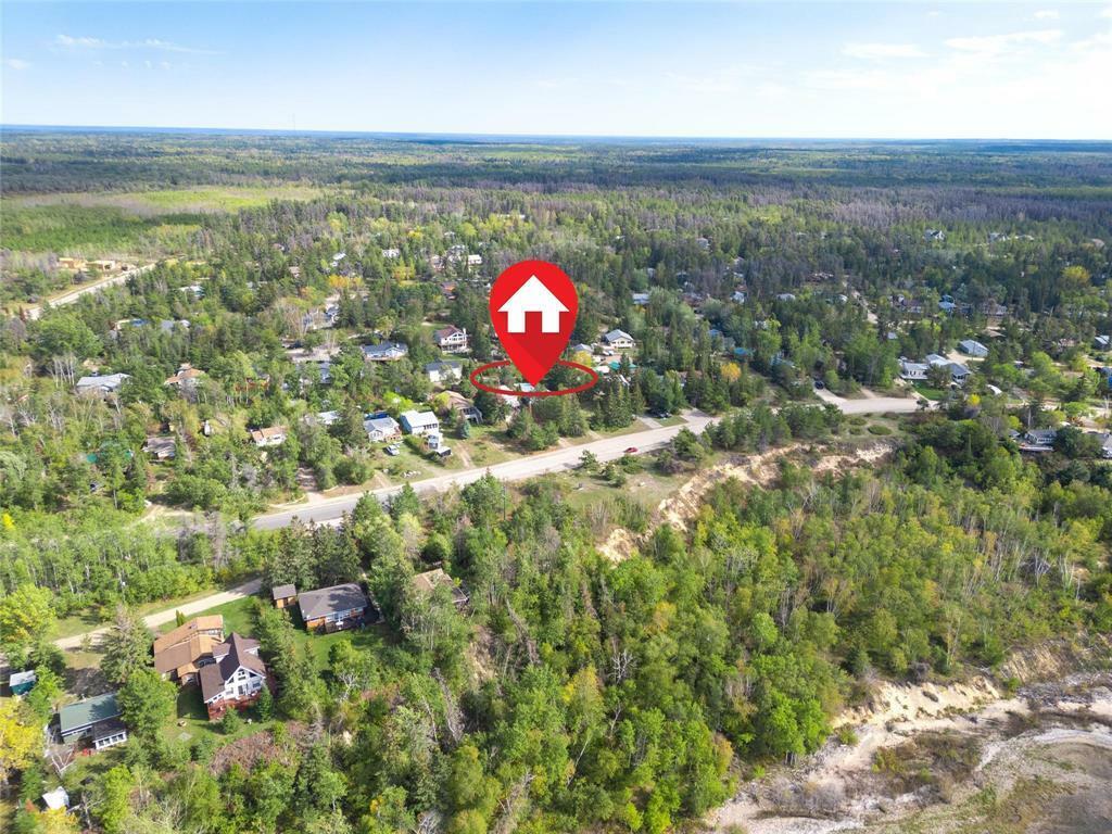 Property Photo: 25 Lester Boulevard MB R0E 0E0