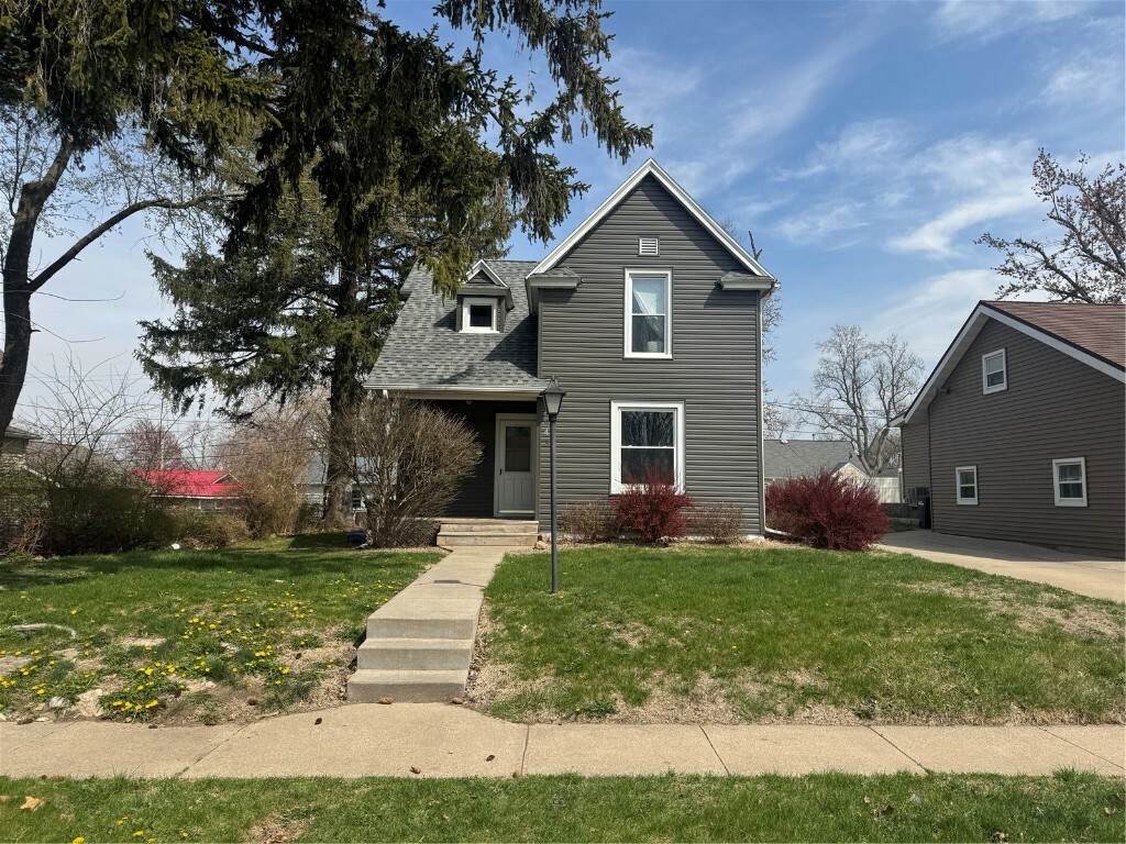 Property Photo: 943 18th Street IA 53202