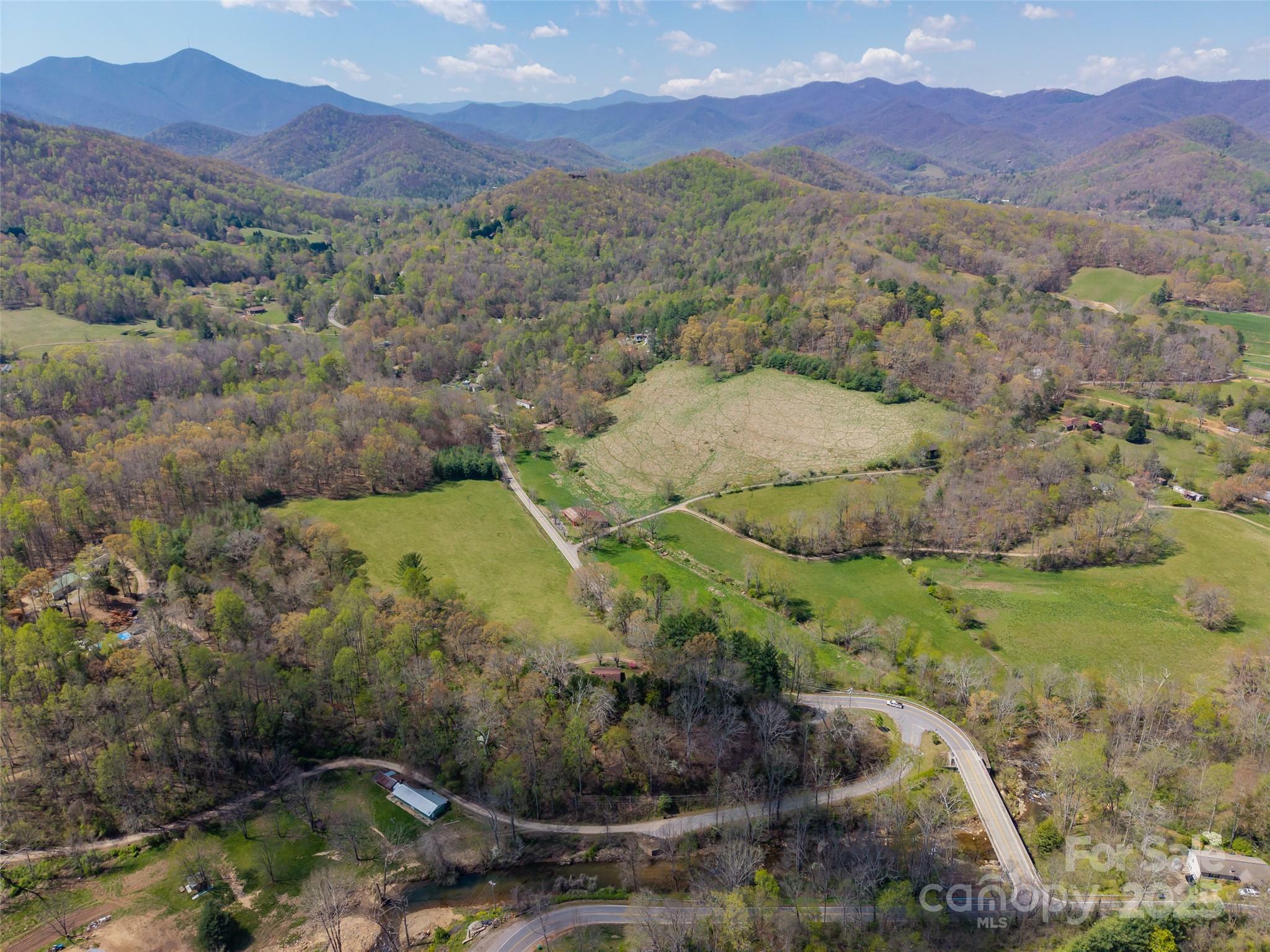 Property Photo: 435 Upper Glady Fork Road NC 28715