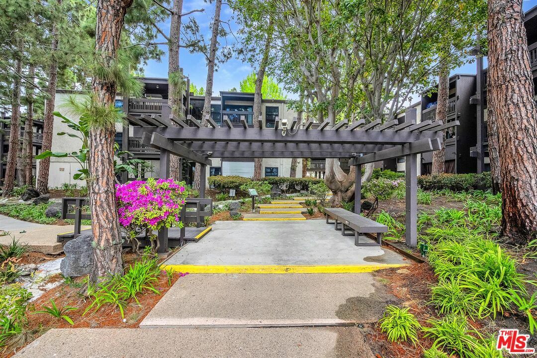 Property Photo: 7765 W 91st St CA 90293