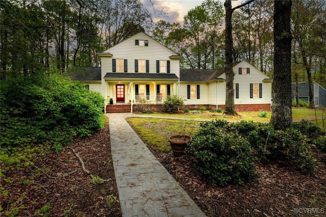 Property Photo: 13400 Castle Hollow Court VA 23114