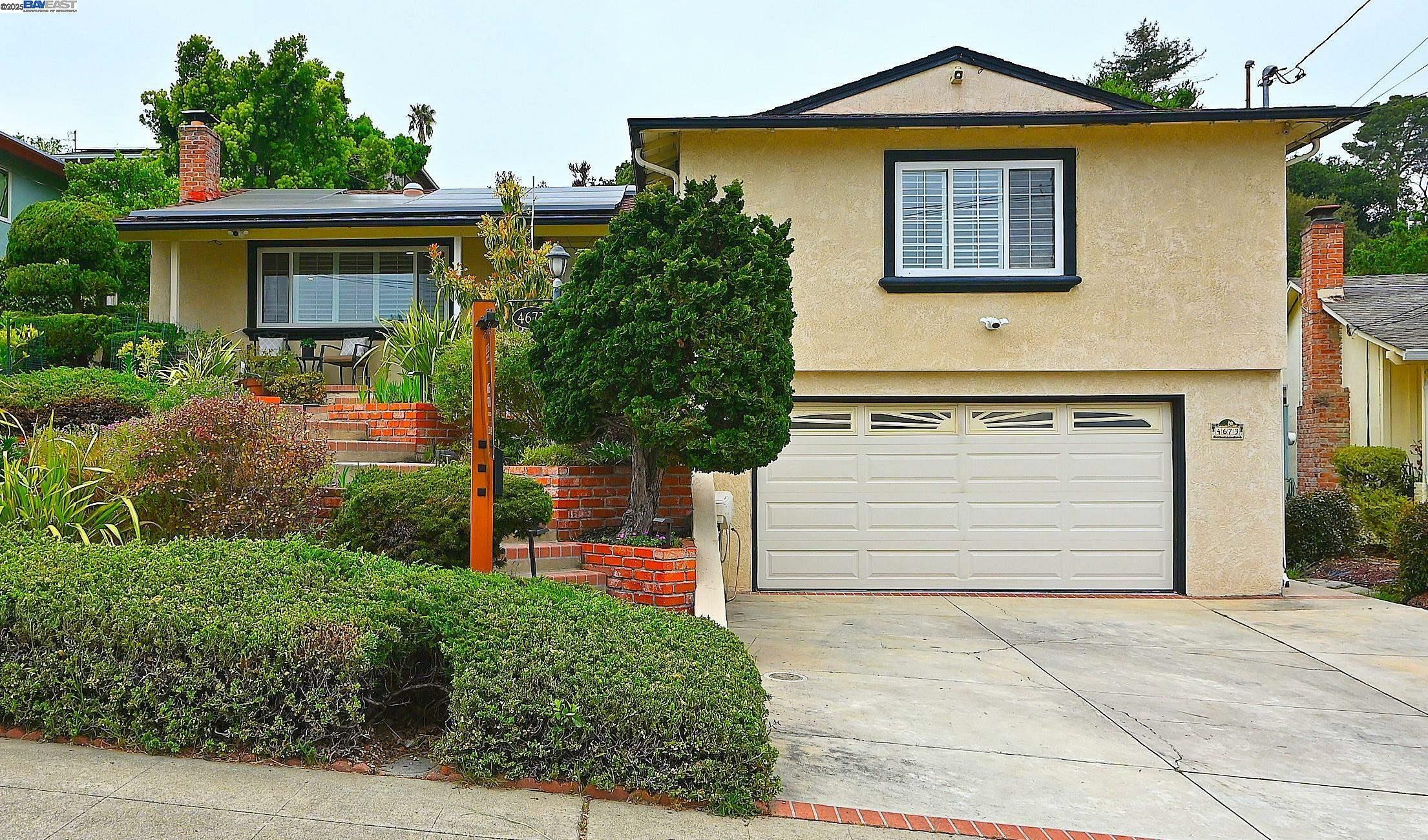 Property Photo: 4673 Cristy Way CA 94546