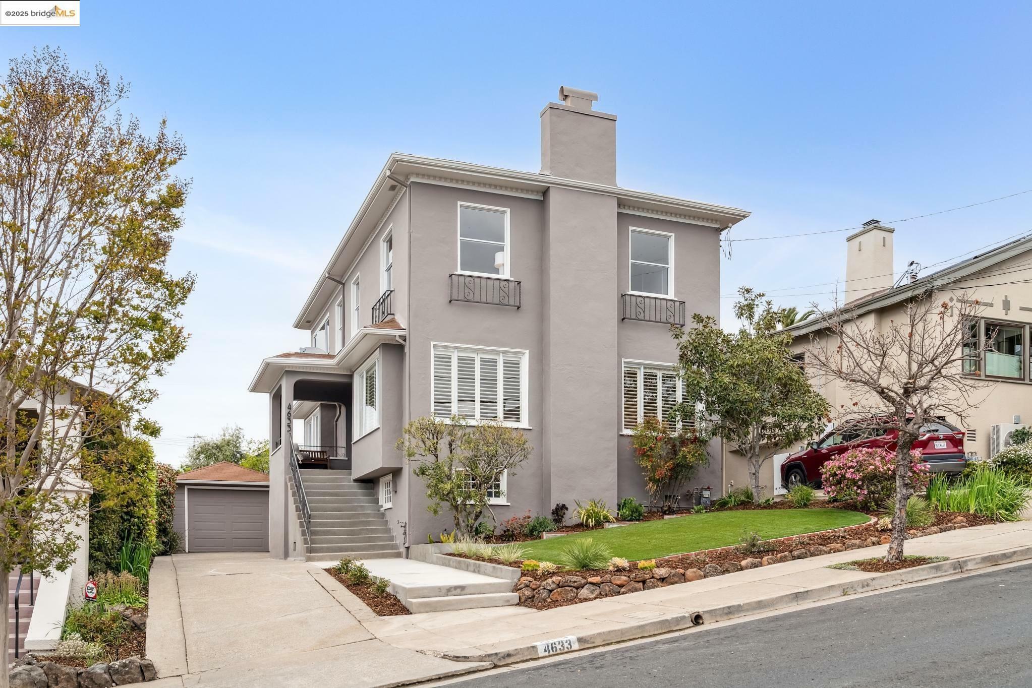 Property Photo: 4633 Edgewood Ave CA 94602