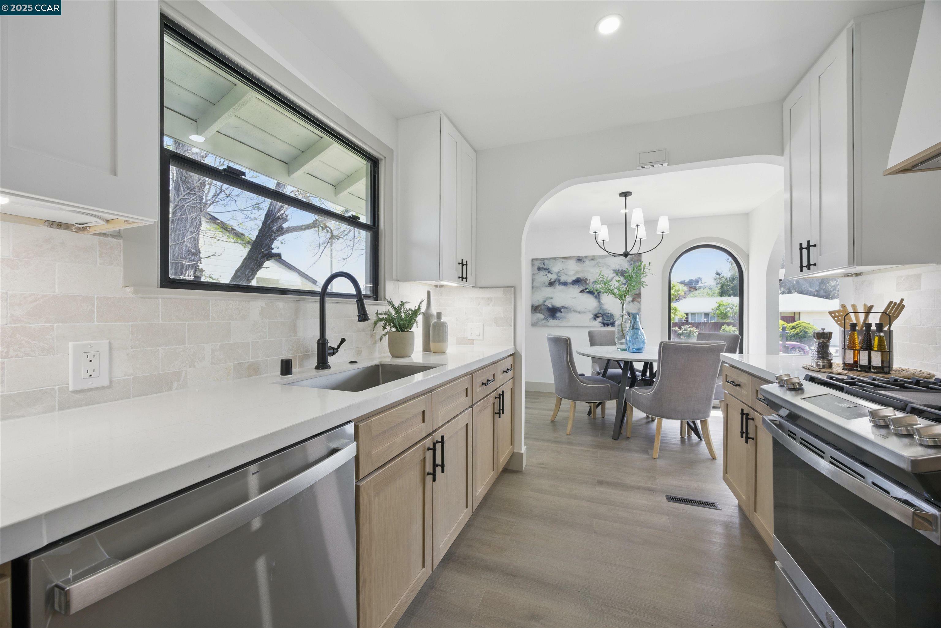 Property Photo: 212 Indio Dr CA 94080
