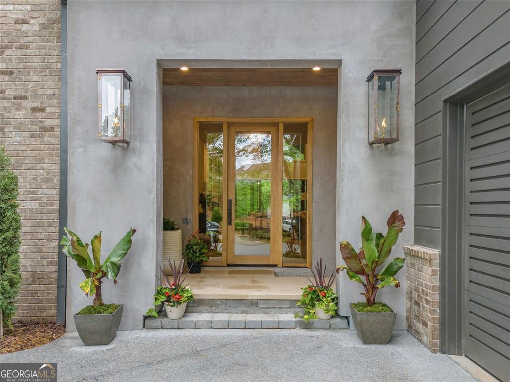 Property Photo:  402 Chattahoochee Street  GA 30075 