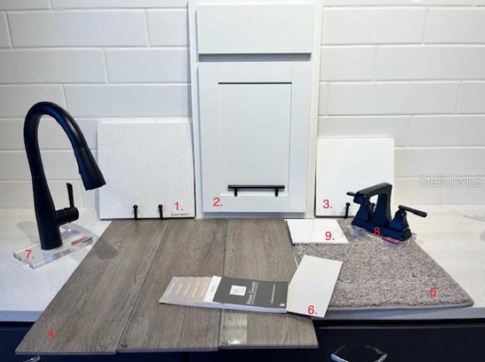 Property Photo: 4084 Bannock Avenue FL 32778