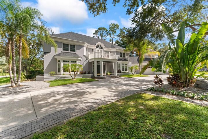 Property Photo: 15702 Richboro Court FL 33647