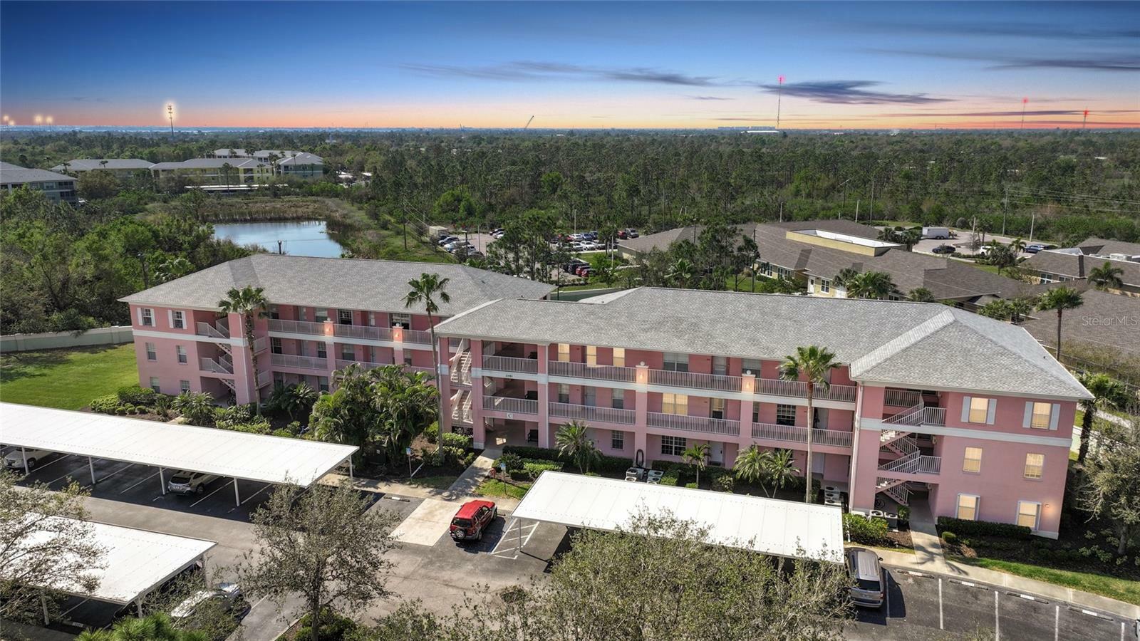 Property Photo: 2061 Willow Hammock Circle 303 FL 33983
