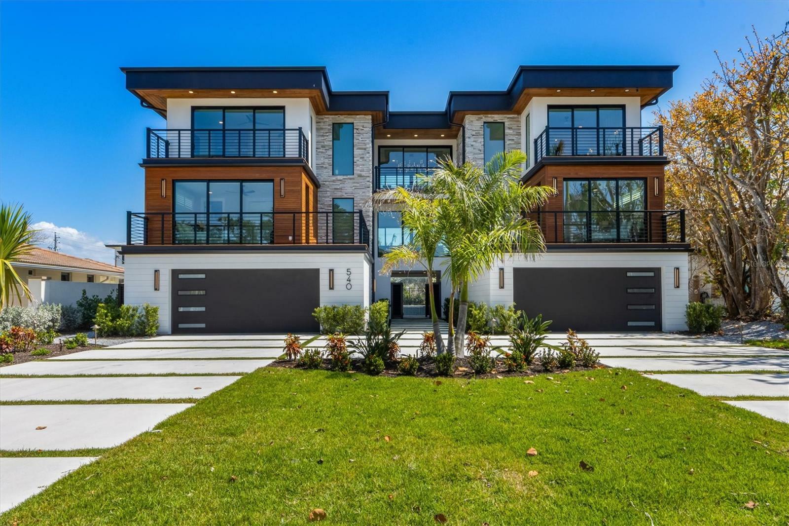 Property Photo: 540 S Polk Drive FL 34236
