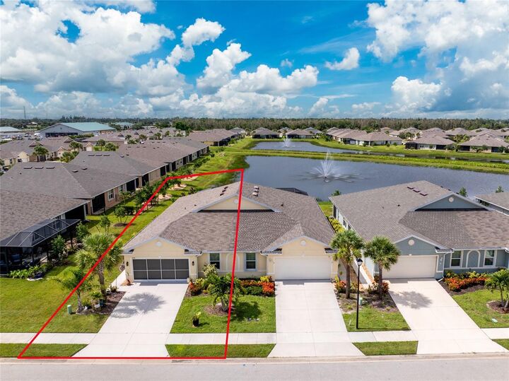 Property Photo: 7232 W Lenox Circle FL 33950