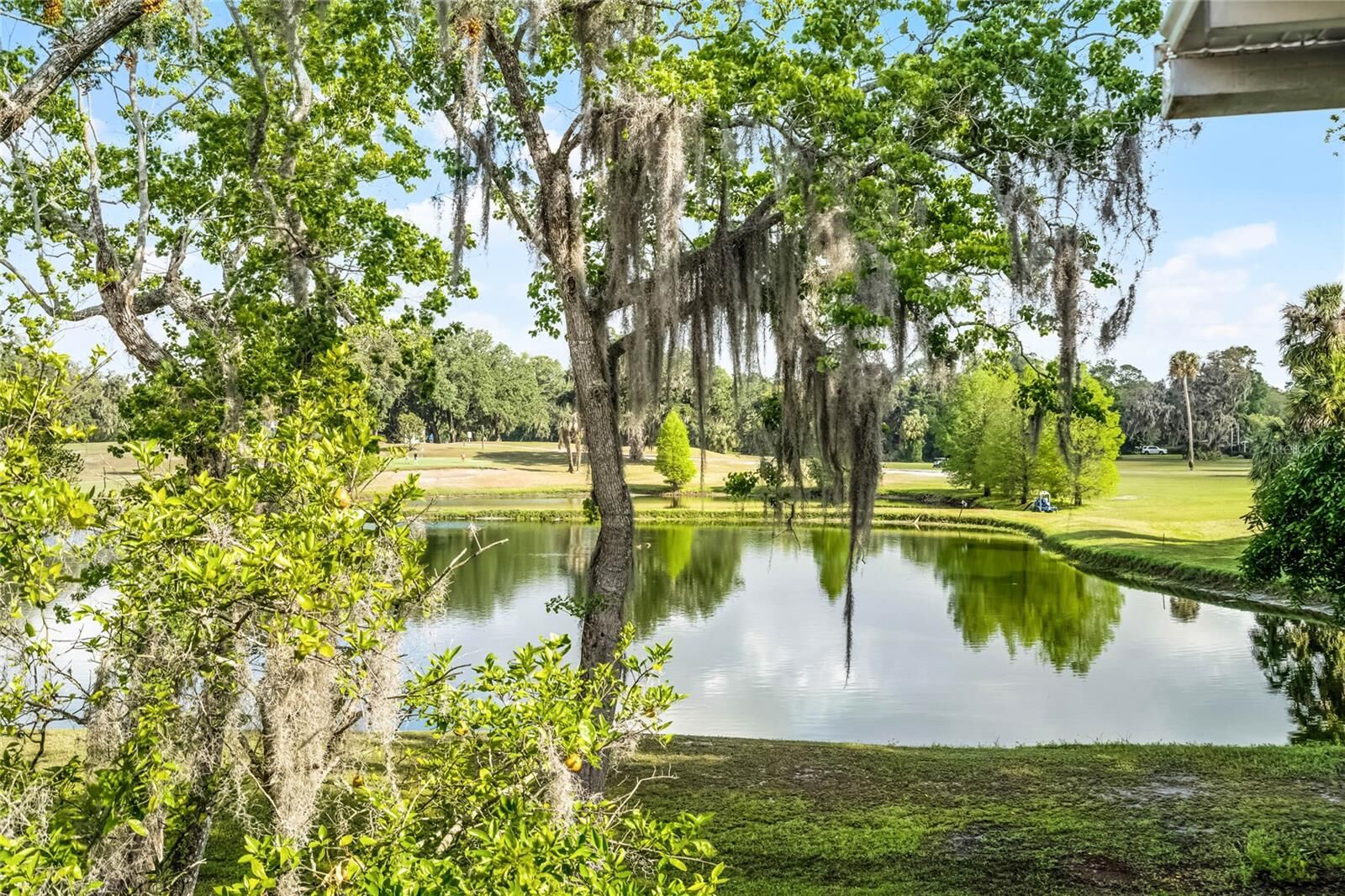 Property Photo:  150 Golfside Circle  FL 32773 