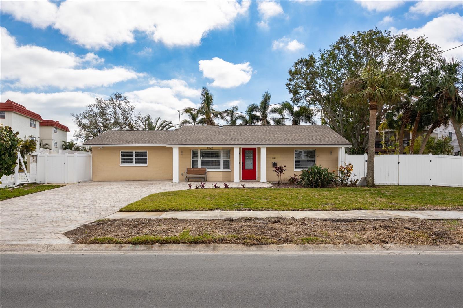 Property Photo: 1820 Massachusetts Avenue NE FL 33703