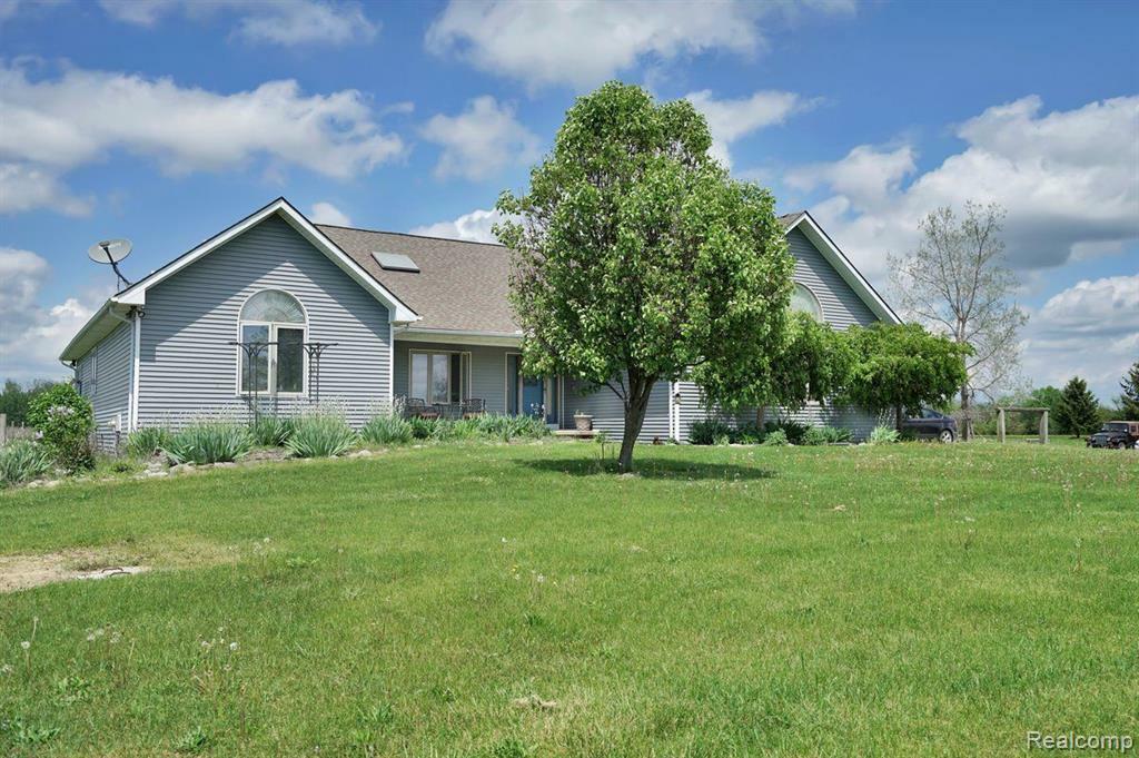 Property Photo: 8322 N Short Road MI 48063 3219