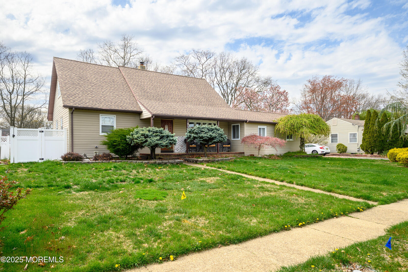 Property Photo:  95 Salem Hill Road  NJ 07731 