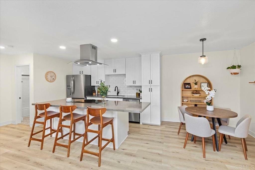 Property Photo:  1740 S El Camino Real 101  CA 92024 