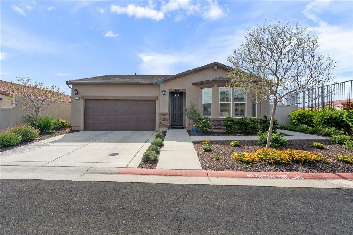 Property Photo: 6589 Primavera Lane CA 95762