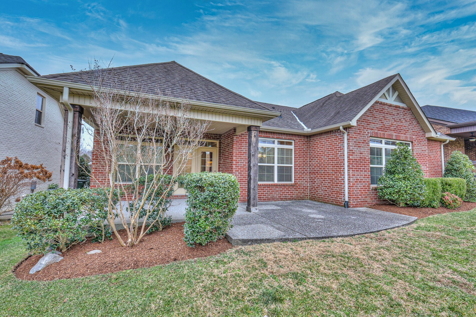 Property Photo: 1307 Reynard Dr TN 37066