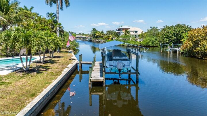 Property Photo: 27246 Patrick Street FL 34135