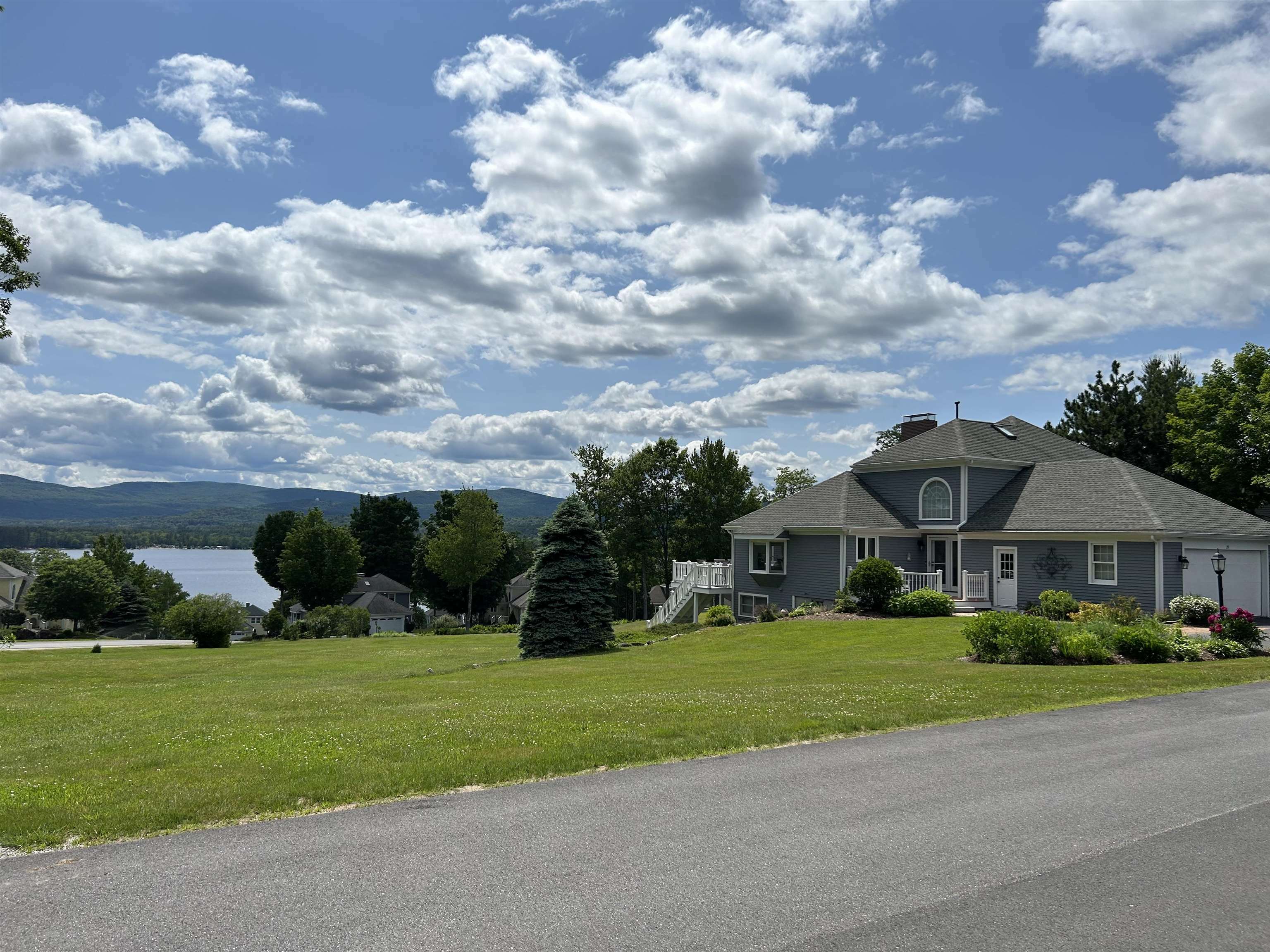 Property Photo: 29 Pasquaney Lane NH 03222