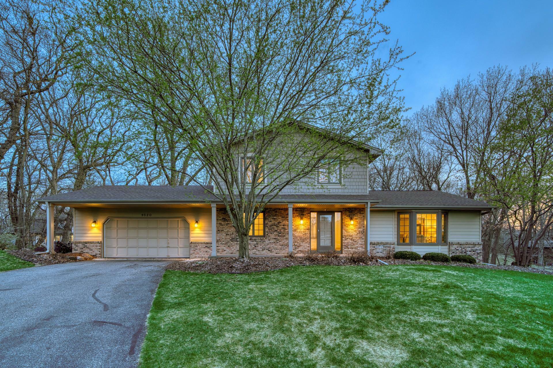 Property Photo: 9520 Leaftop Circle MN 55347