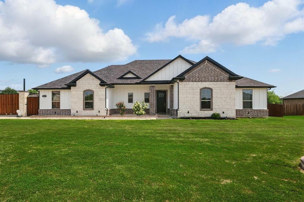 Property Photo: 8083 Kassandra Drive TX 76266
