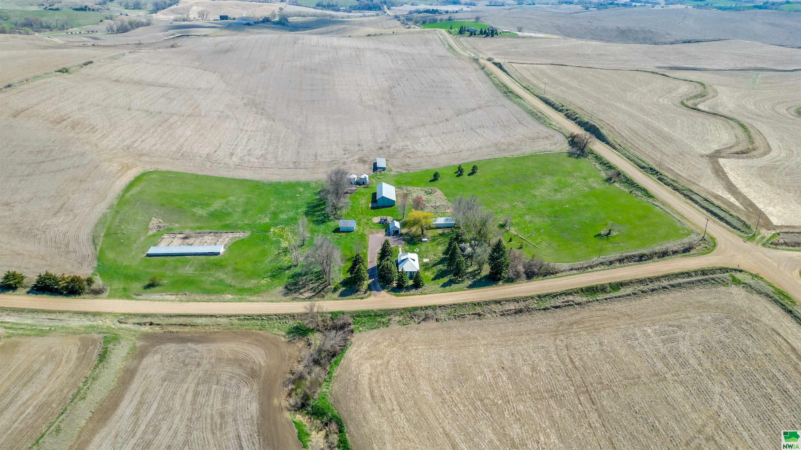 Property Photo: 3118 290th Street IA 51026