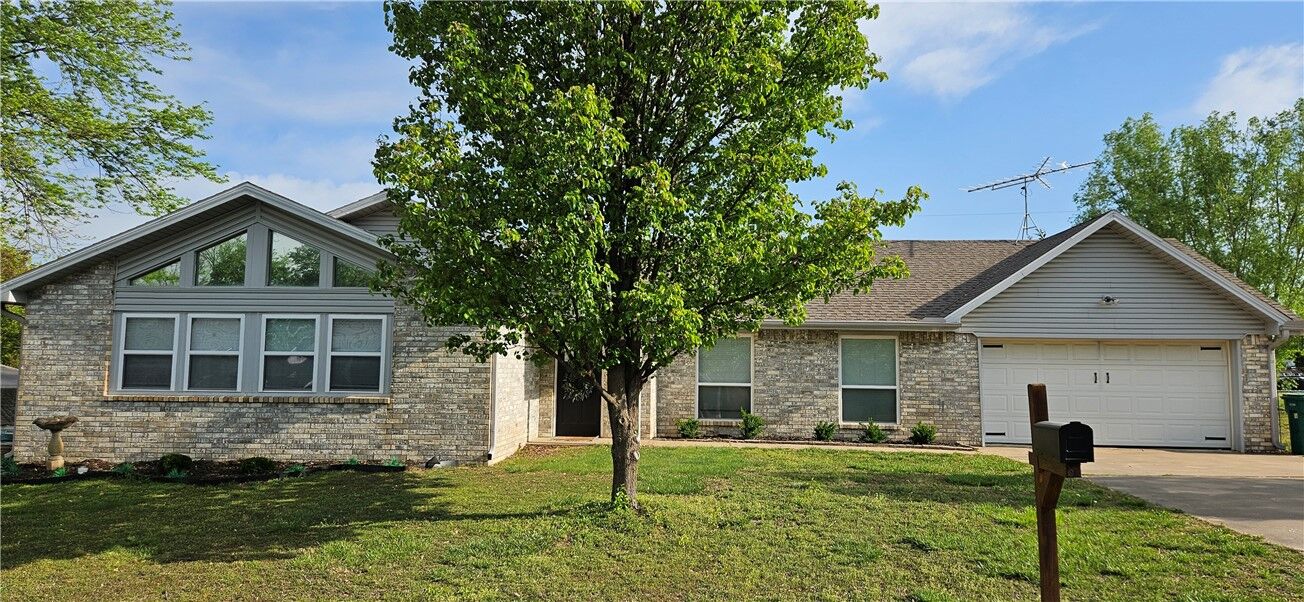 Property Photo:  1626 Timberline Avenue  AR 72722 