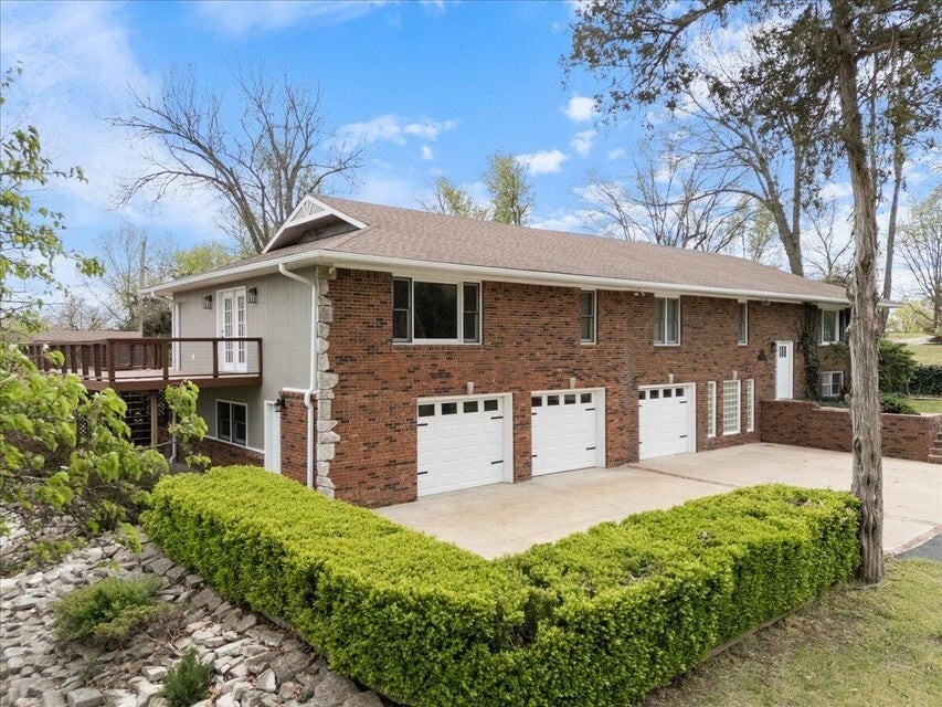 Property Photo: 101 Poindexter Drive MO 64856