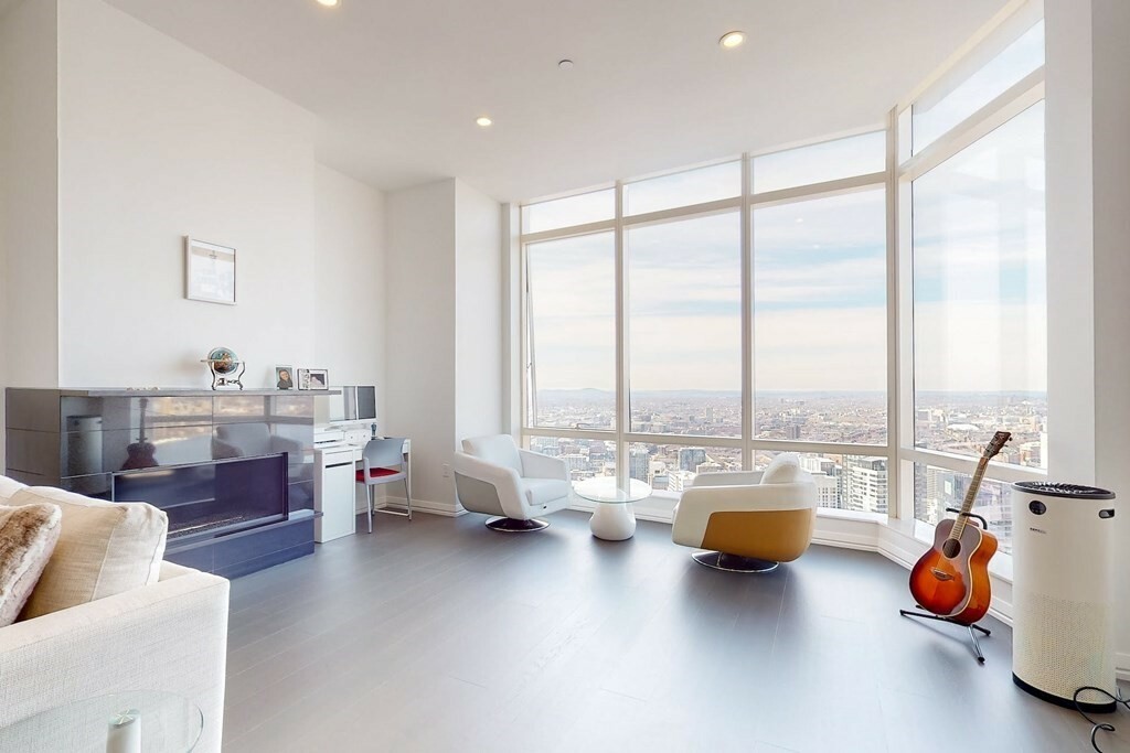 Property Photo:  1 Franklin St Ph1f  MA 02110 