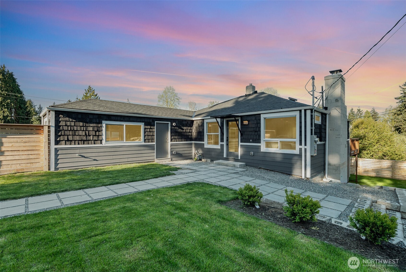 Property Photo: 12410 12th Avenue S WA 98168
