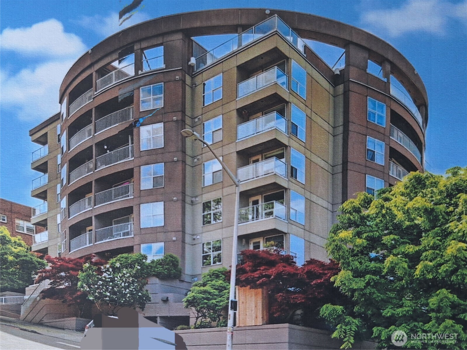 Property Photo: 530 Melrose Avenue E 705 WA 98102