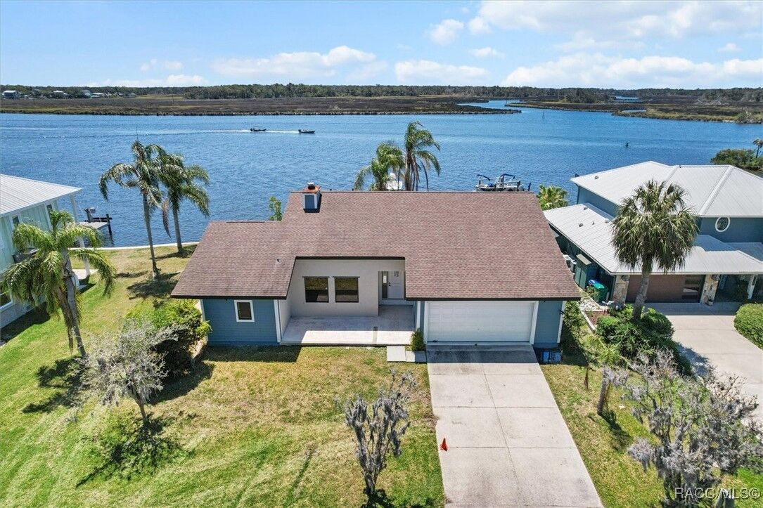Property Photo: 12030 W Tarpon Court FL 34448