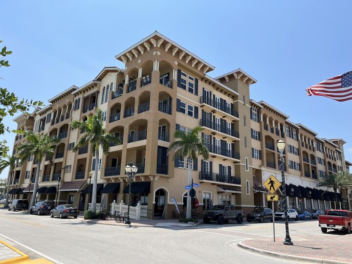 20 Orange Avenue 9  Fort Pierce FL 34950 photo