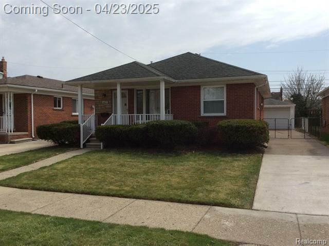 603 Highland Avenue N  Lincoln Park MI 48146 photo