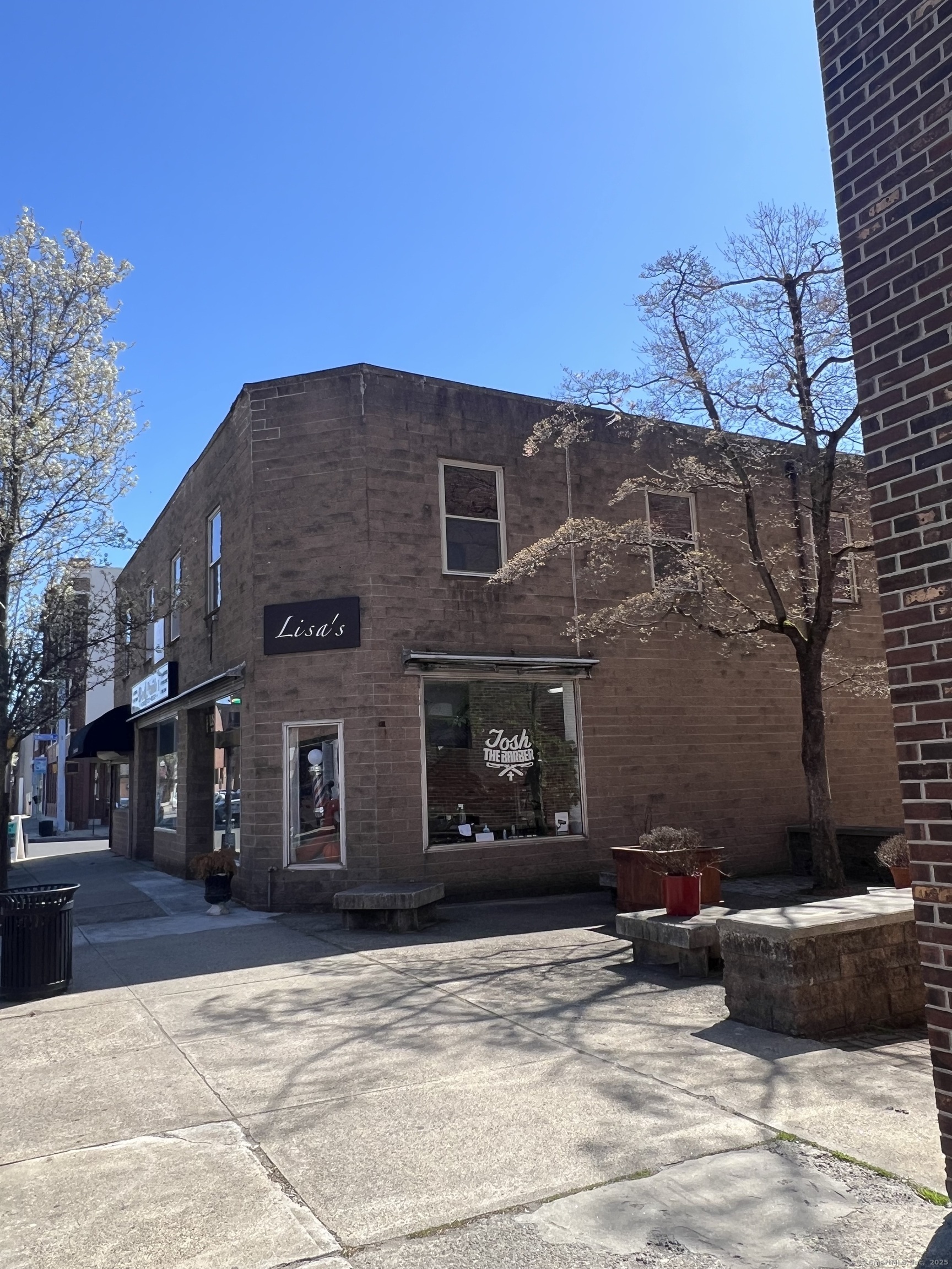 Property Photo: 174 Main Street 5 CT 06401