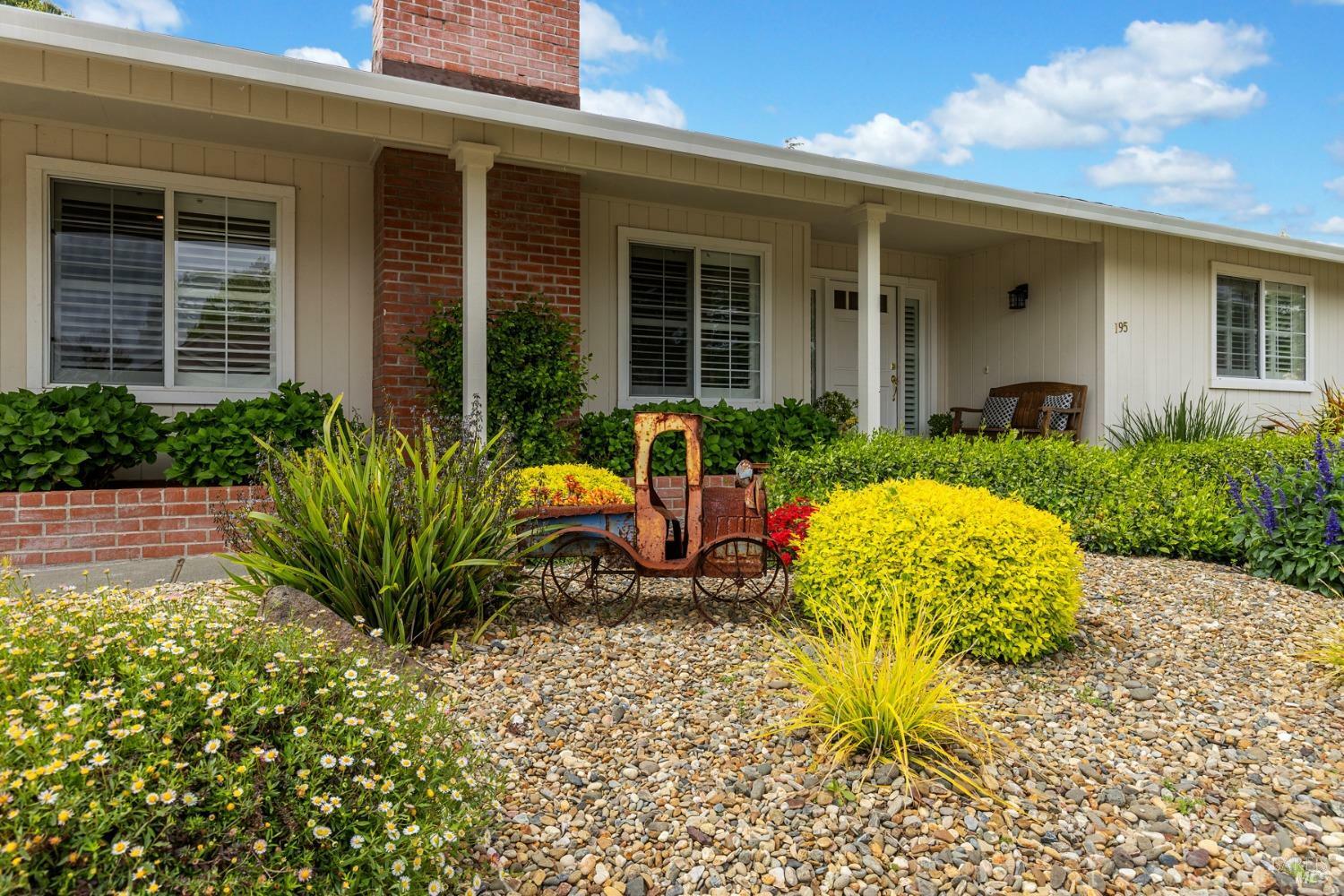 Property Photo: 195 Mountain Vista Place CA 95409