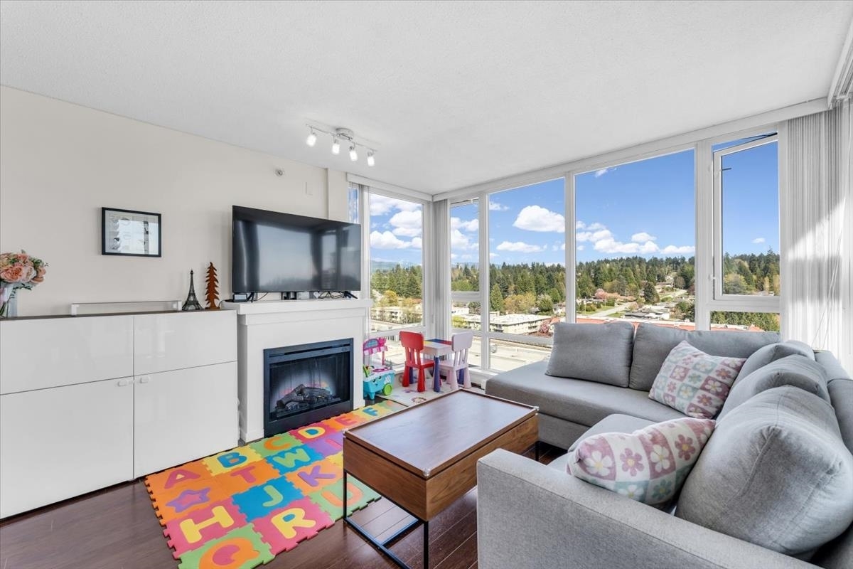 Property Photo: 9888 Cameron Street 1508 BC V3J 0A4
