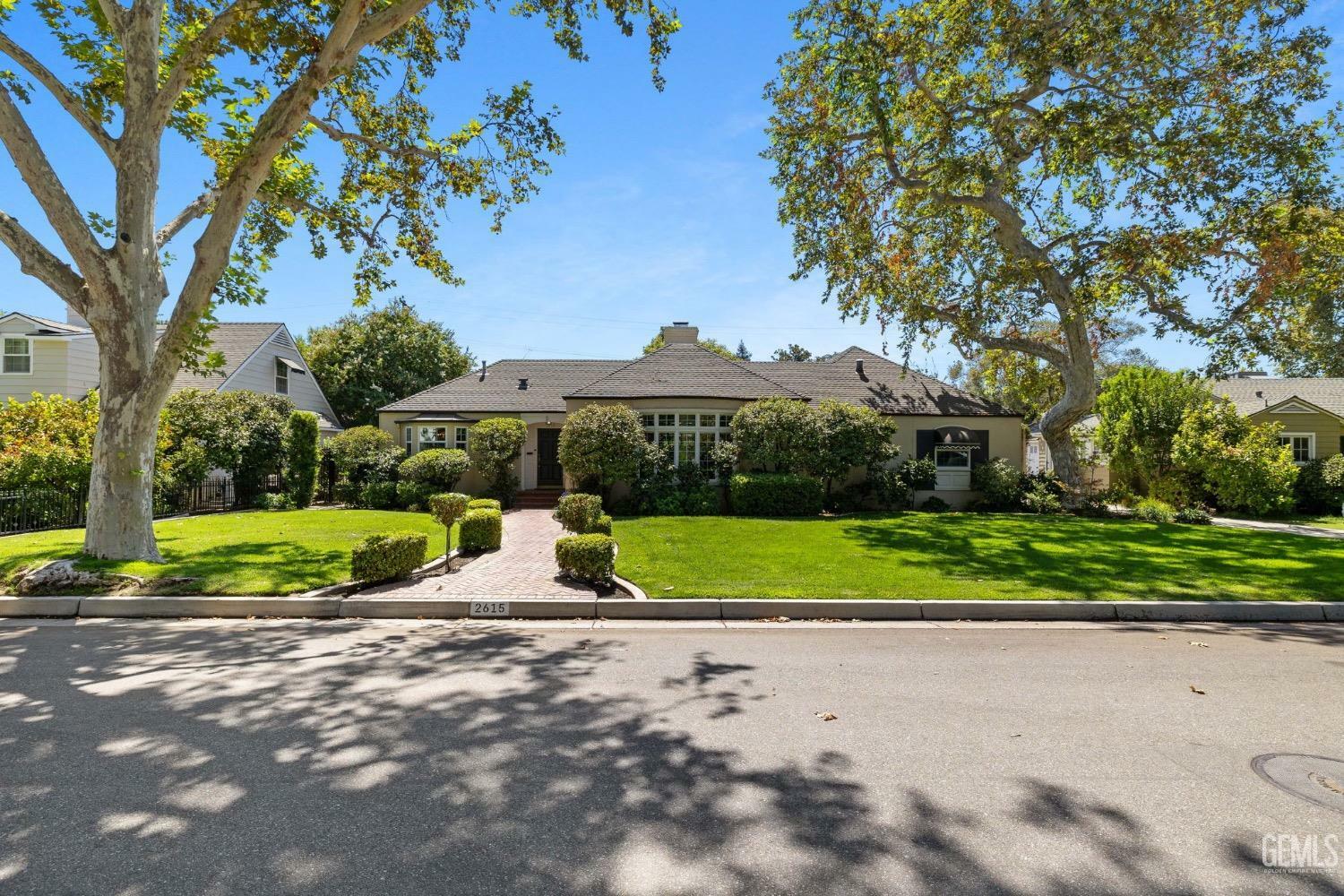 2615 22nd Street  Bakersfield CA 93301 photo