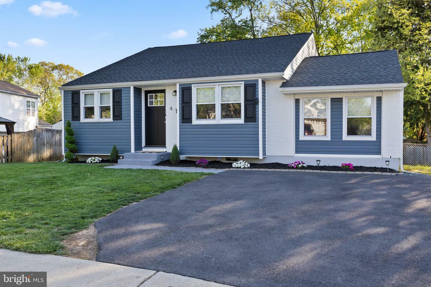 Property Photo: 4 Lakeview Drive NJ 08620