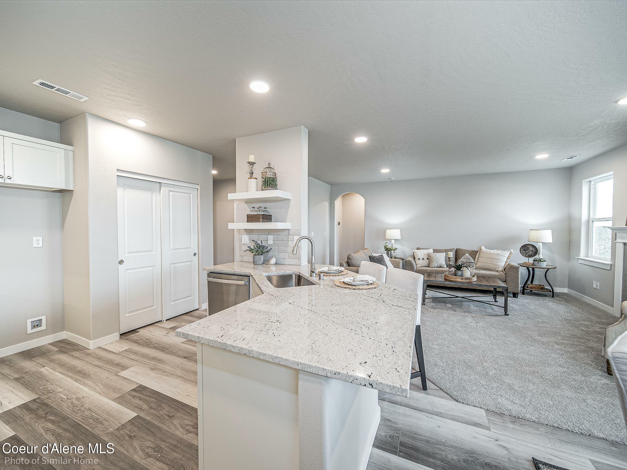 Property Photo: 13748 N Apex Way ID 83835