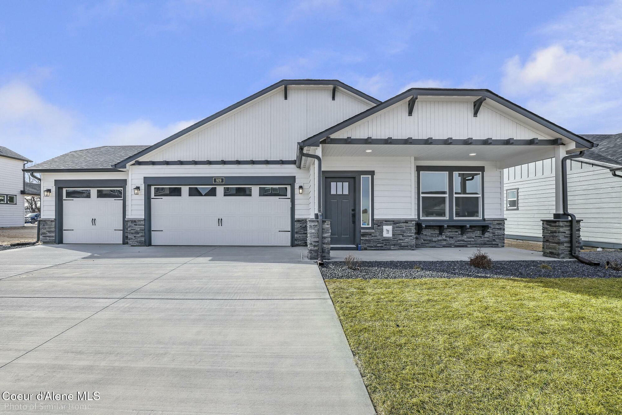 Property Photo: 13764 N Apex Way ID 83835