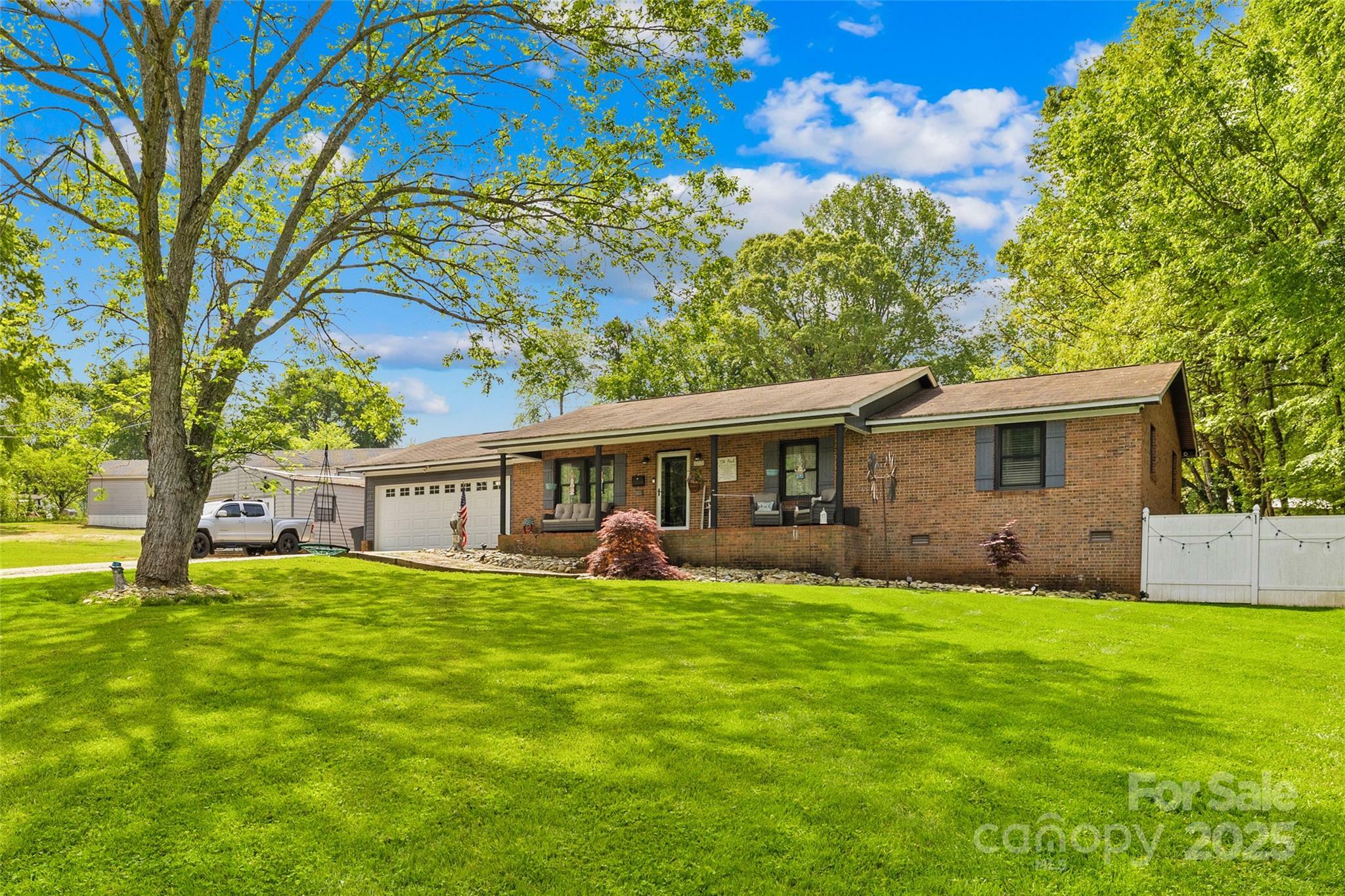 Property Photo: 1279 Rocky Creek Road NC 28152